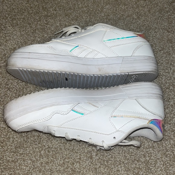 Reebok Women’s Classic Holographic Clubs size 9 - Picture 4 of 6